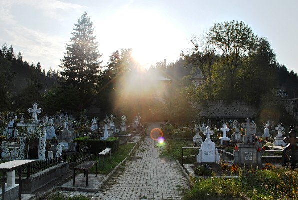 101_Hřbitov u kláštera Voronet